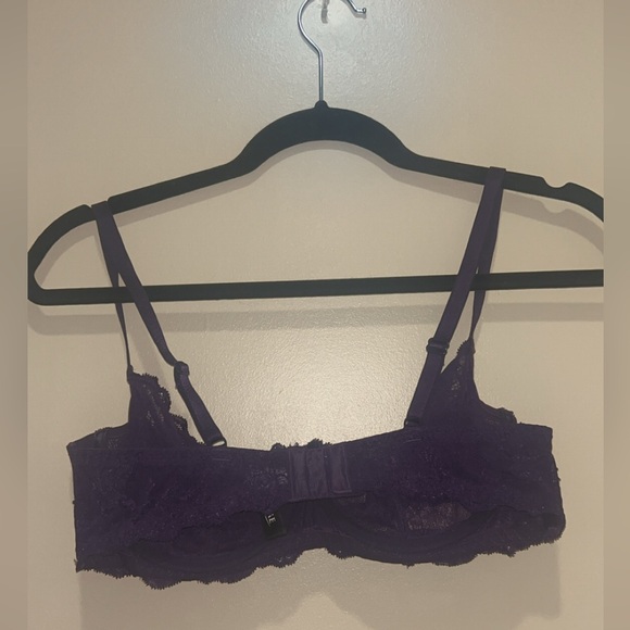 BNWOT 💫 Lacy Purple Bra 😍 - Picture 3 of 9